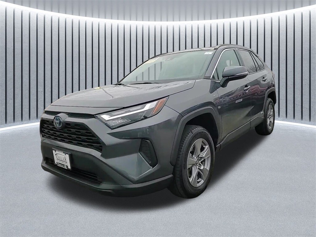 2022 TOYOTA RAV4 - Image 8