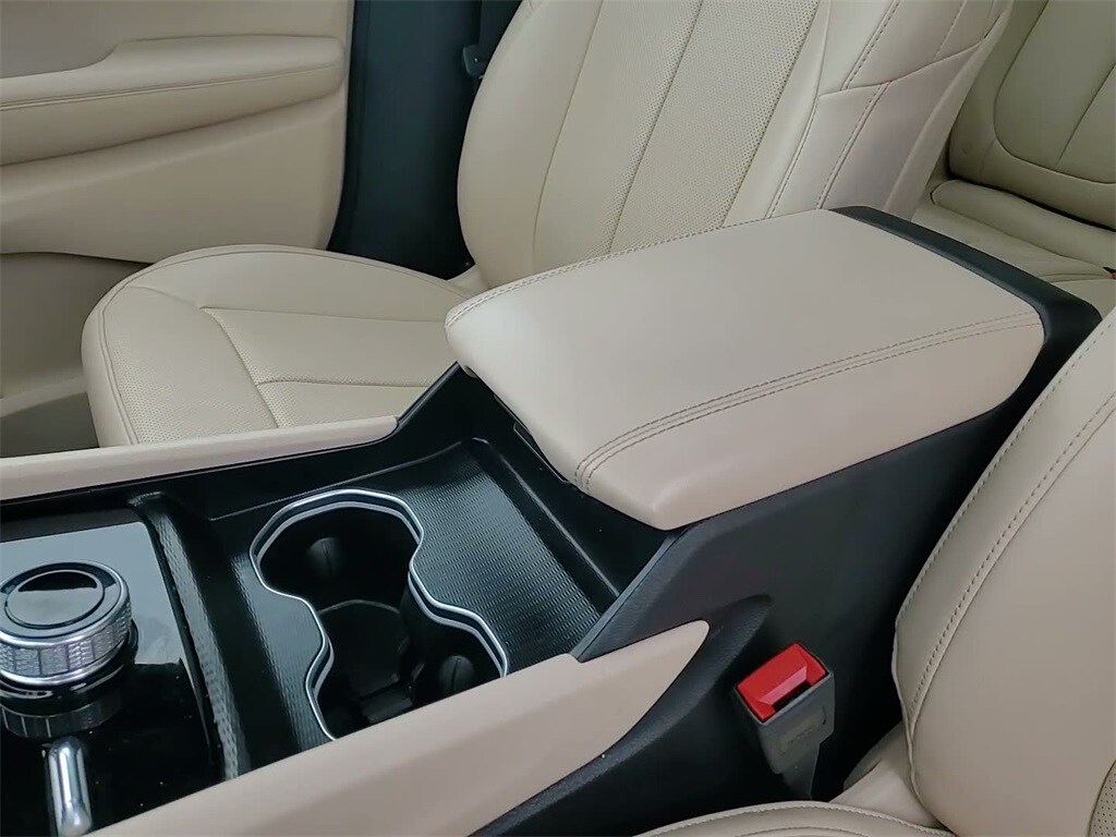 2025 JEEP GRAND CHEROKEE L - Image 30