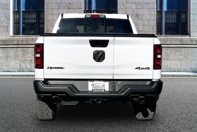 2026 RAM 1500 - Image 4