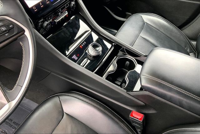 2023 JEEP GRAND CHEROKEE L - Image 17