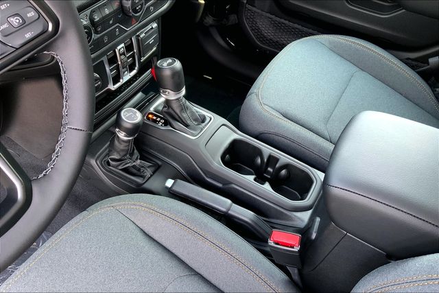 2025 JEEP WRANGLER - Image 7