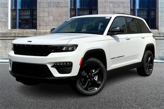 2025 JEEP GRAND CHEROKEE - Image 2