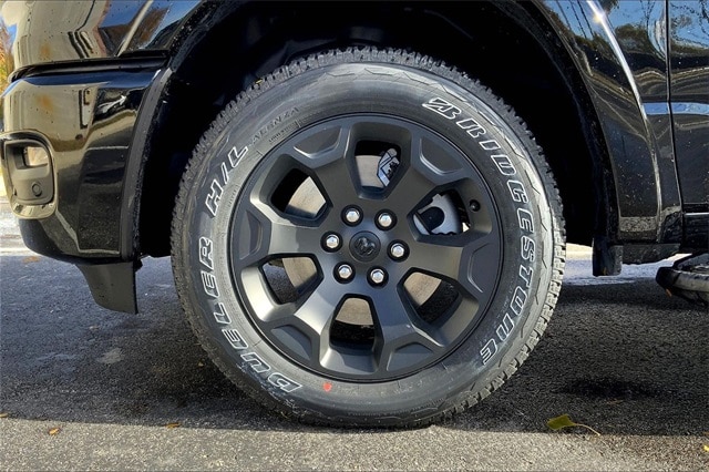 2026 RAM 1500 - Image 12