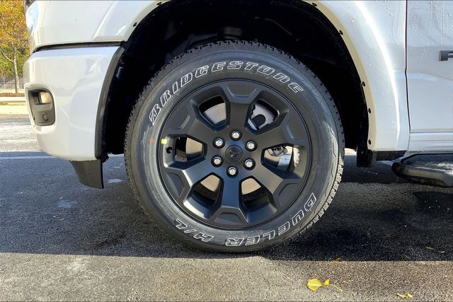 2026 RAM 1500 - Image 12