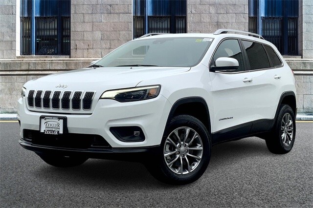 Used 2021 Jeep Cherokee Latitude Lux with VIN 1C4PJMMX3MD141850 for sale in Downers Grove, IL