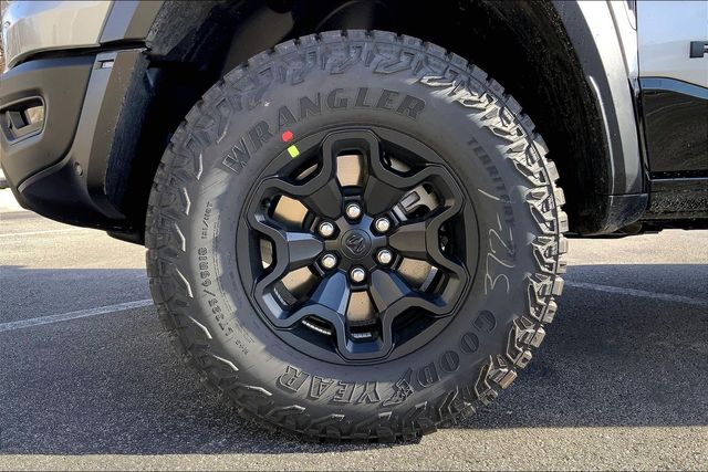 2026 RAM 1500 - Image 12