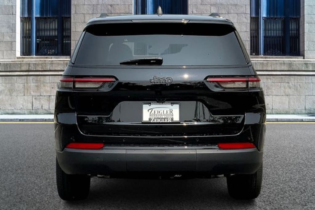 New 2025 Jeep Grand Cherokee L Altitude X Sport Utility
