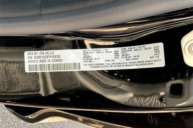 2026 CHRYSLER VOYAGER - Image 13