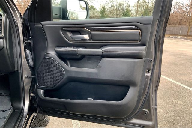 2021 RAM 1500 - Image 23
