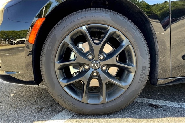 2026 CHRYSLER PACIFICA - Image 12