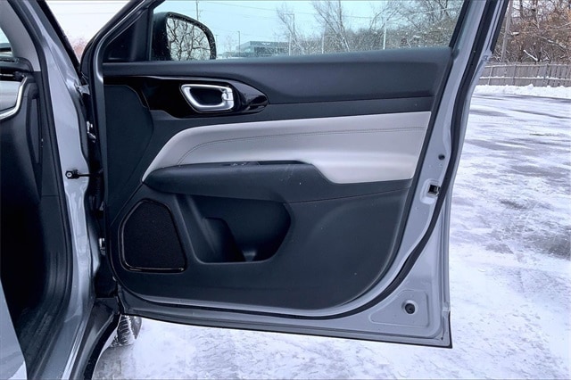 2022 JEEP COMPASS - Image 22