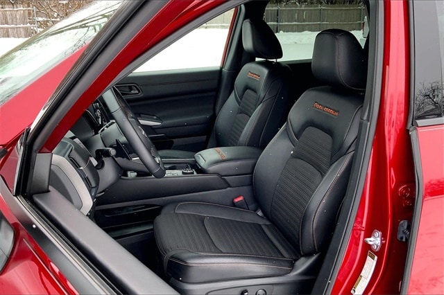 2025 NISSAN PATHFINDER - Image 24