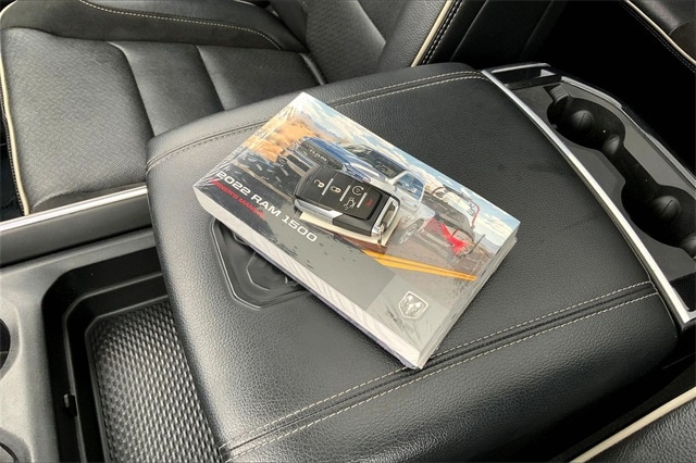 2022 RAM 1500 - Image 12