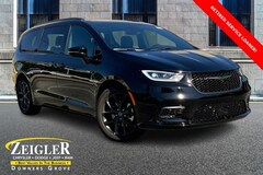 2026 Chrysler Pacifica Limited Passenger Van