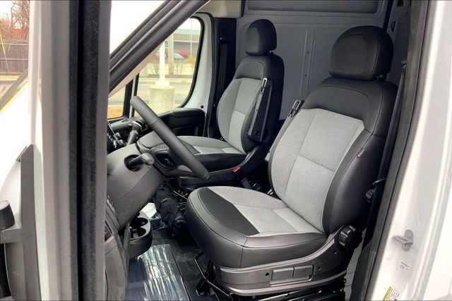 2026 RAM PROMASTER 1500 - Image 9