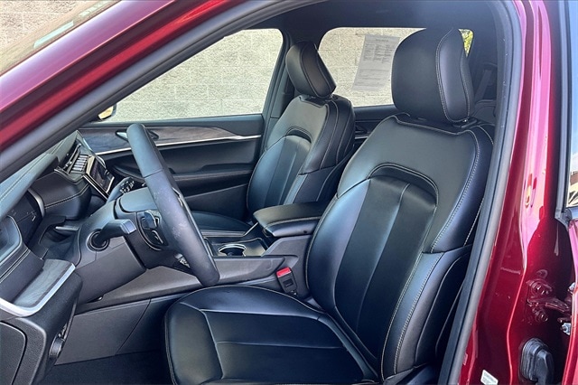 2025 JEEP GRAND CHEROKEE L - Image 23