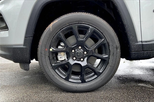 2026 JEEP COMPASS - Image 12