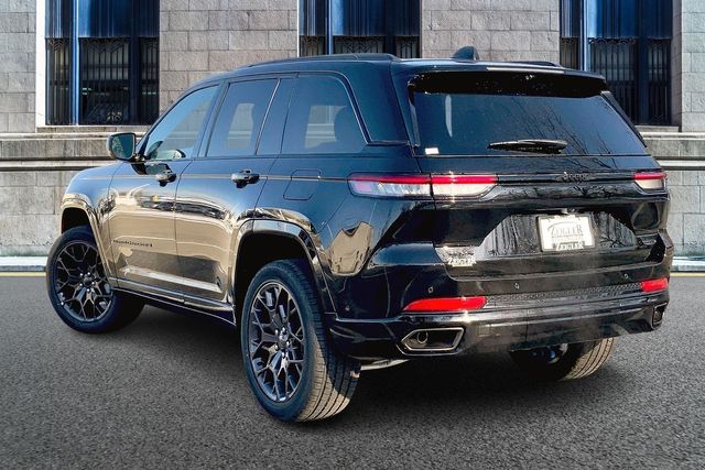 2025 JEEP GRAND CHEROKEE - Image 3