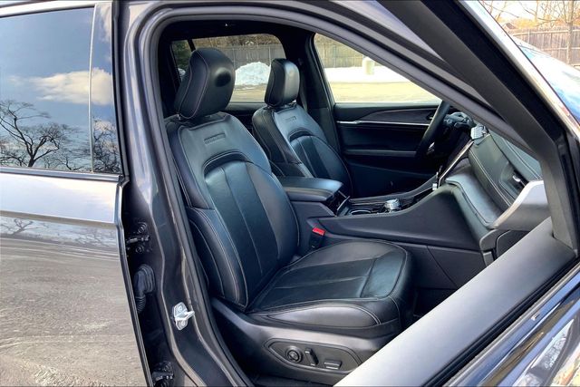 2022 JEEP GRAND CHEROKEE - Image 7