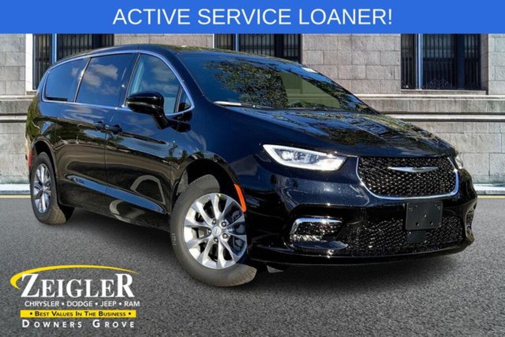 New 2026 Chrysler Pacifica Select Passenger Van
