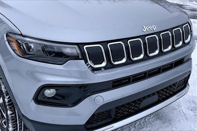 2022 JEEP COMPASS - Image 28