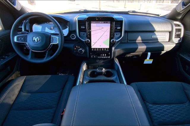 2026 RAM 1500 - Image 5