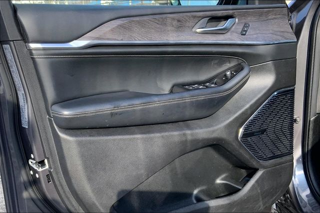 2022 JEEP GRAND CHEROKEE - Image 23