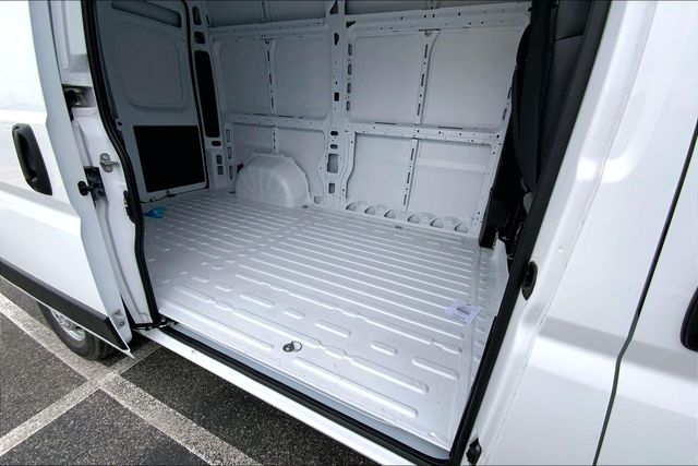 2026 RAM PROMASTER 1500 - Image 10