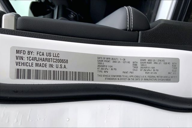 2026 JEEP GRAND CHEROKEE - Image 13