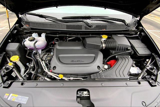 2026 CHRYSLER PACIFICA - Image 11