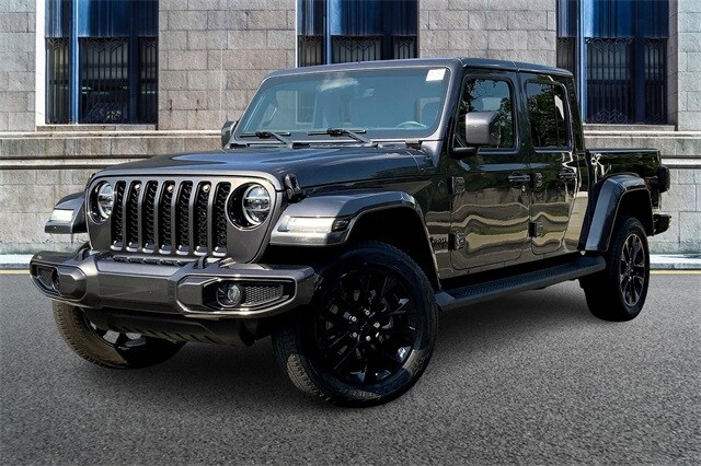 2021 Jeep Gladiator Overland photo 2