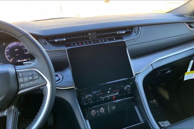 2025 JEEP GRAND CHEROKEE - Image 6