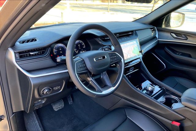 2026 JEEP GRAND CHEROKEE - Image 8