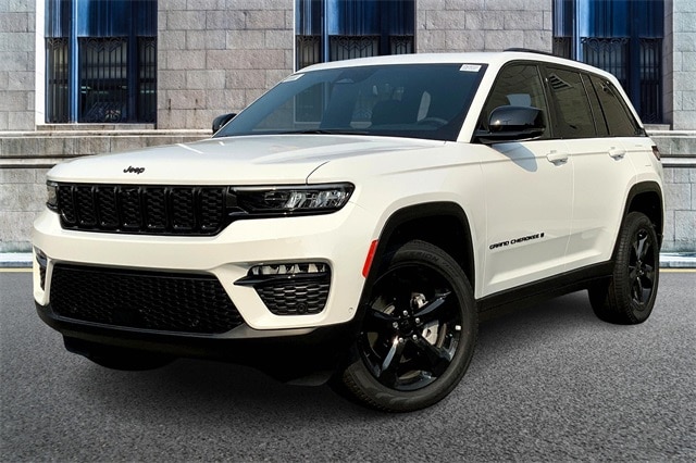 2025 JEEP GRAND CHEROKEE - Image 2