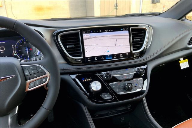 2026 CHRYSLER PACIFICA - Image 6