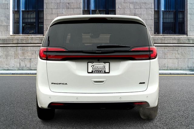 2026 CHRYSLER PACIFICA - Image 4