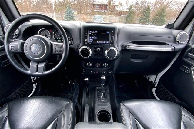 2014 JEEP WRANGLER - Image 15