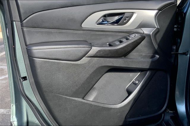 2023 CHEVROLET TRAVERSE - Image 21