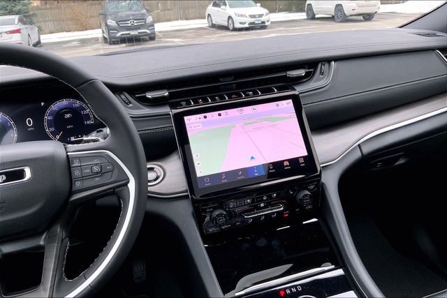 2025 JEEP GRAND CHEROKEE L - Image 6