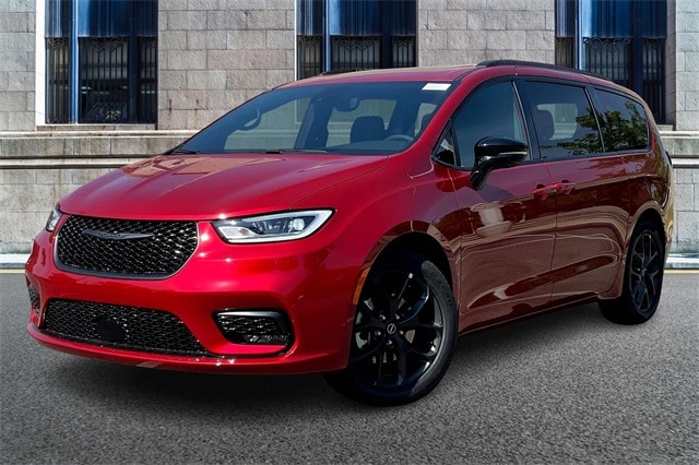 2026 CHRYSLER PACIFICA - Image 2