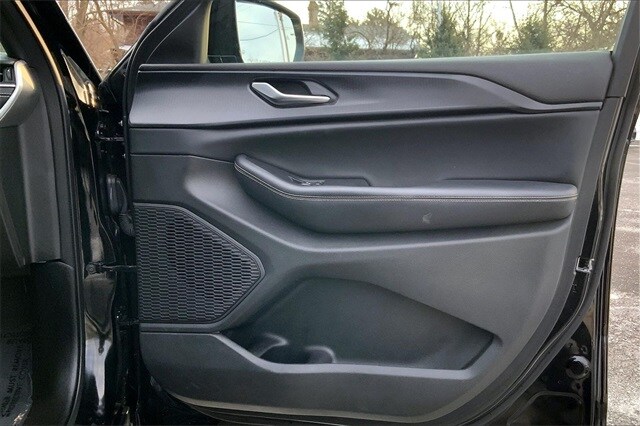 2023 JEEP GRAND CHEROKEE - Image 23