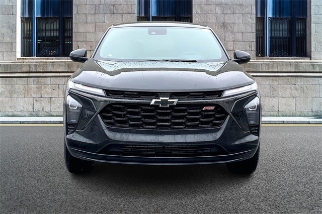 2024 CHEVROLET TRAX - Image 3