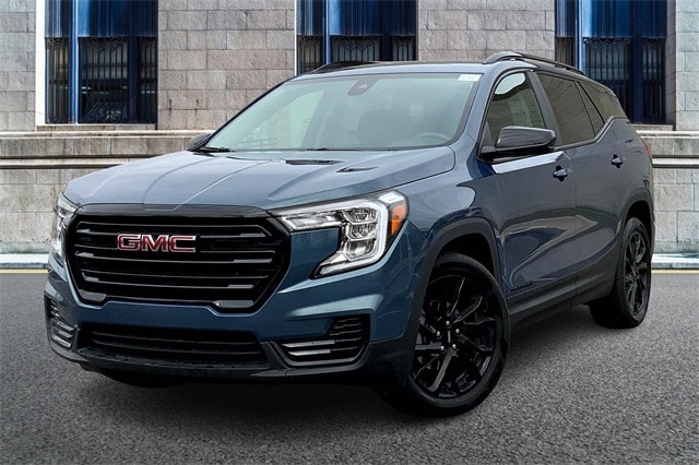 Used 2024 GMC Terrain SLE with VIN 3GKALMEG1RL115994 for sale in Downers Grove, IL