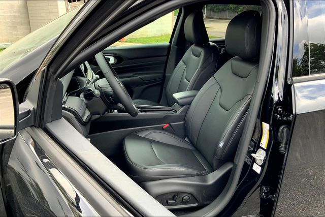 2025 JEEP COMPASS - Image 9