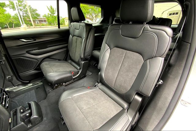 2025 JEEP GRAND CHEROKEE L - Image 10