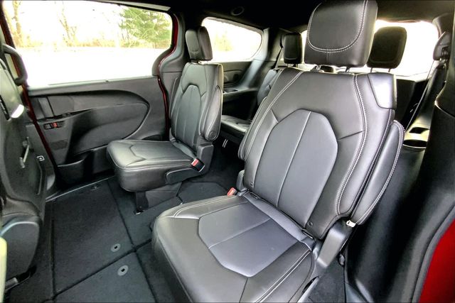 2026 CHRYSLER PACIFICA - Image 10