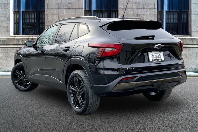 2024 CHEVROLET TRAX - Image 11