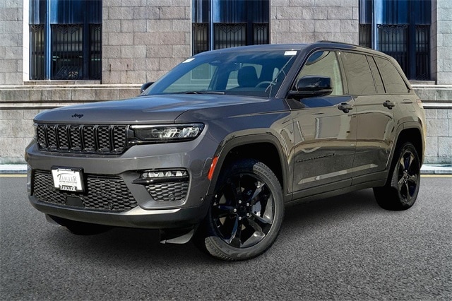 2025 JEEP GRAND CHEROKEE - Image 2