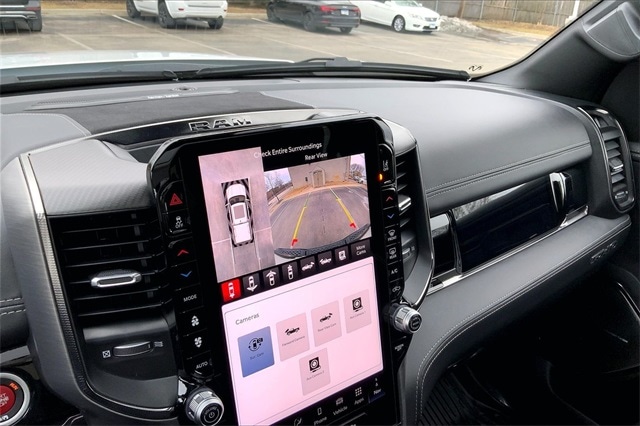 2025 RAM 1500 - Image 21