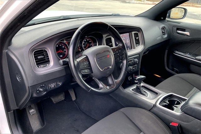 2023 DODGE CHARGER - Image 13